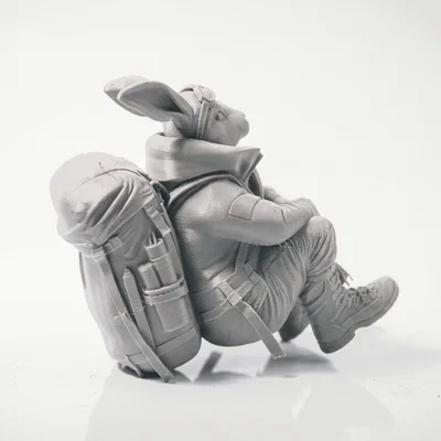 Mô hình thỏ phi hành gia leo núi in 3D