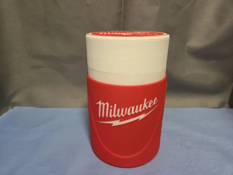 Mini Coleman Chiller Koozie - Chủ đề Milwaukee - Image 1