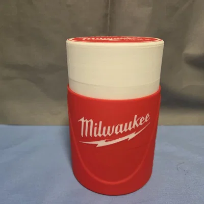 Mini Coleman Chiller Koozie - Chủ đề Milwaukee