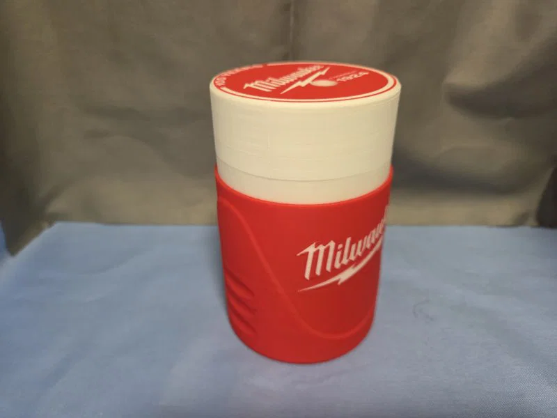 Mini Coleman Chiller Koozie - Chủ đề Milwaukee - Image 2