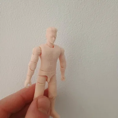 Mô hình Action Figure Invincible - In nguyên khối (Print In Place) - Có khớp nối