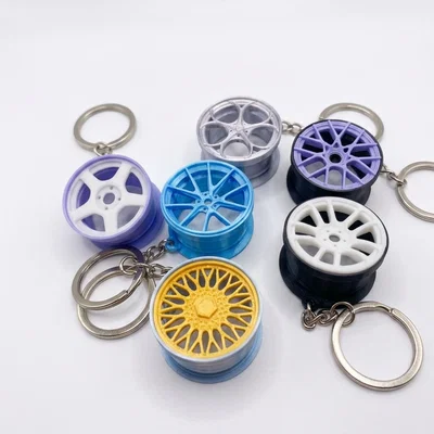 Móc khóa bánh xe mini cực chân thực