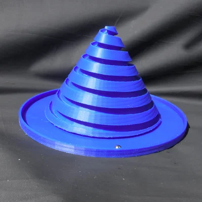 Đồ chơi đường chạy bi hình nón Marbleator