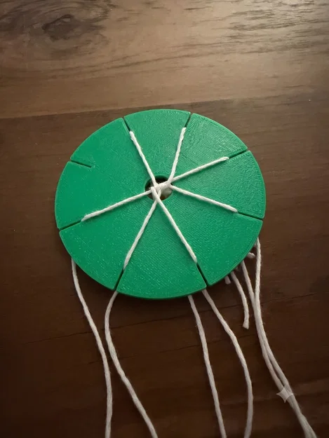 Bàn dệt vòng tay tình bạn Kumihimo (8 khe, cho trẻ em) - Image 4