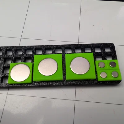 Tấm Nam Châm Gắn Mod Grid (Mod Grid Magnet Plates)