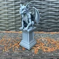 Gargoyle on a pedestal (Gargoyle trên bệ đá) - Thumbnail 4