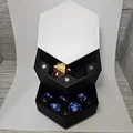 Hộp đựng xúc xắc xếp chồng (Stacking dice box) - Thumbnail 1