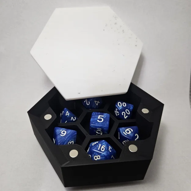 Hộp đựng xúc xắc xếp chồng (Stacking dice box) - Image 3