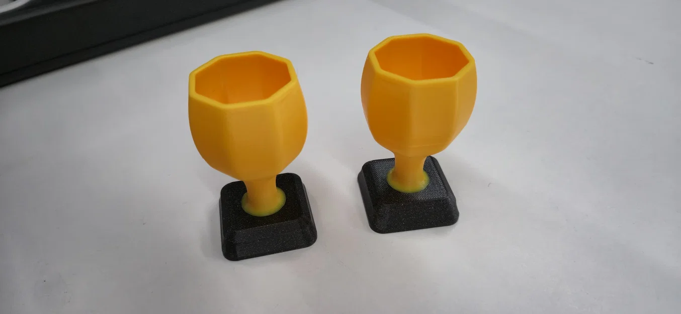 Cúp lưu niệm - Trophy - Image 1