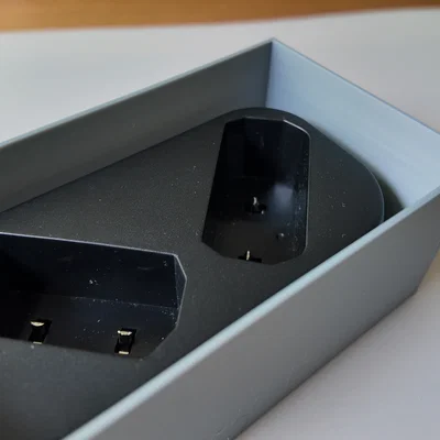 Khay giữ và trạm sạc bộ đàm Evolveo Freetalk W2 in 3D