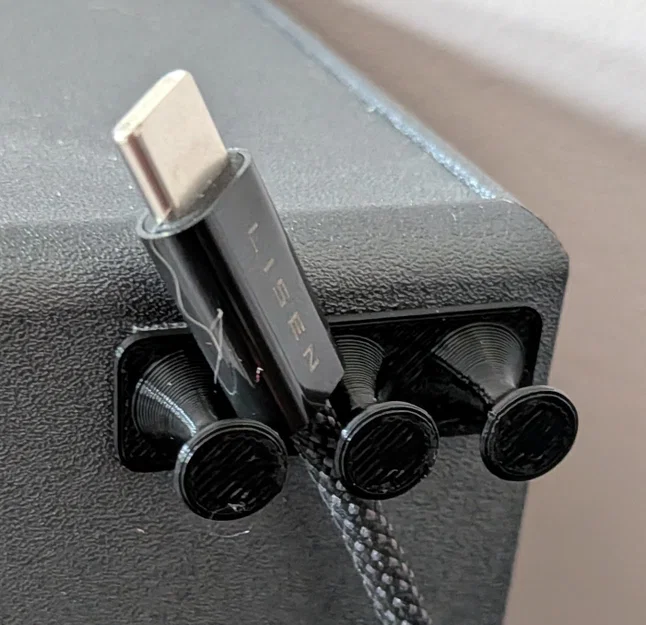 Giá đỡ quản lý cáp trên bàn (loại một hàng) - Image 1