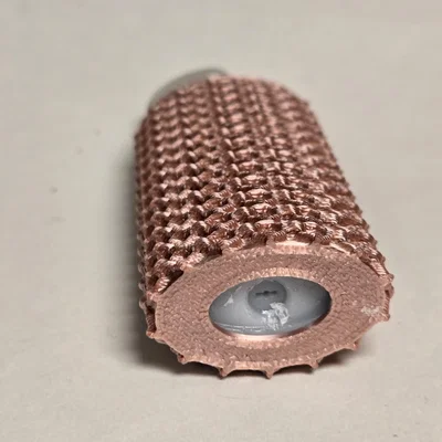 Vỏ bọc bật lửa 3D họa tiết xích giáp phong cách độc đáo