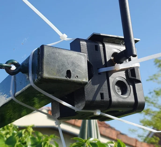 Ngàm gắn hộp đấu nối cáp Attema AK1 IP65 lên cột - Image 1