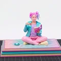 Mô hình 3D Harley Quinn Alternate Dimension đọc sách thư giãn - Thumbnail 1