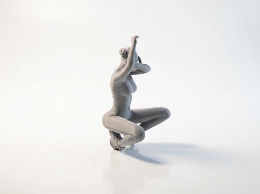 Mô hình nghệ thuật tượng nữ ngồi in 3D - Image 3