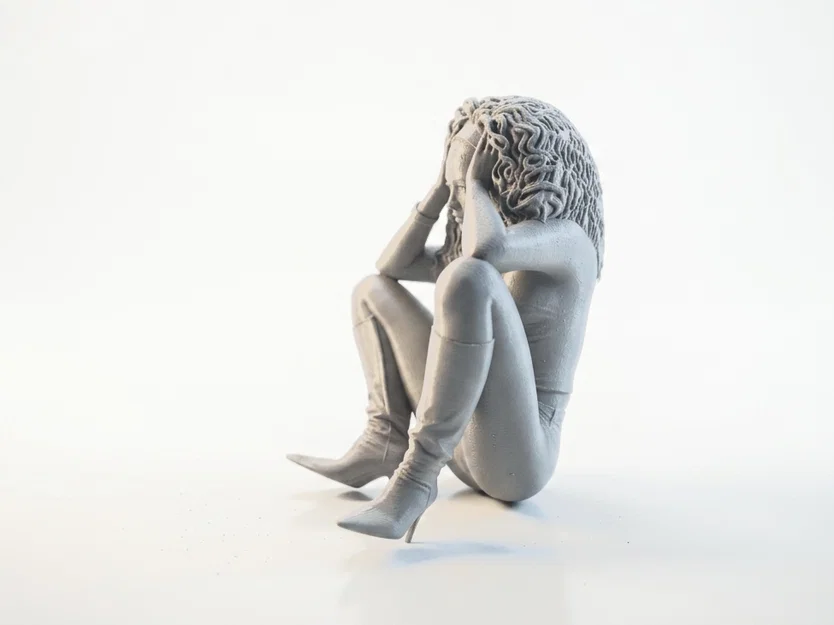Mô hình tượng người phụ nữ trầm tư - File in 3D (Stressed Lady Figurine) - Image 1
