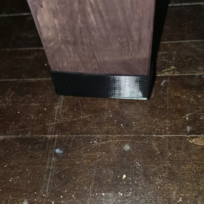 Bọc chân TPU cho thanh gỗ 2x4 làm chân nội thất