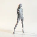 Mô hình tượng cô gái váy ngắn in 3D - Thumbnail 2