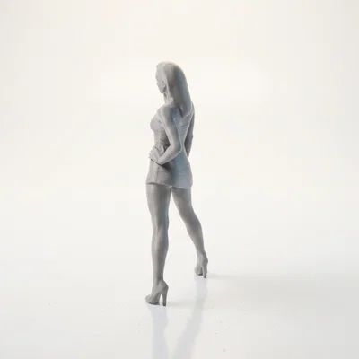 Mô hình tượng cô gái váy ngắn in 3D