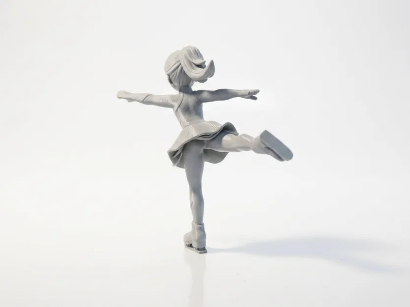 Mô hình 3D cô gái trượt băng nghệ thuật (Skater Girl Ice Skating Figurine) - Image 3