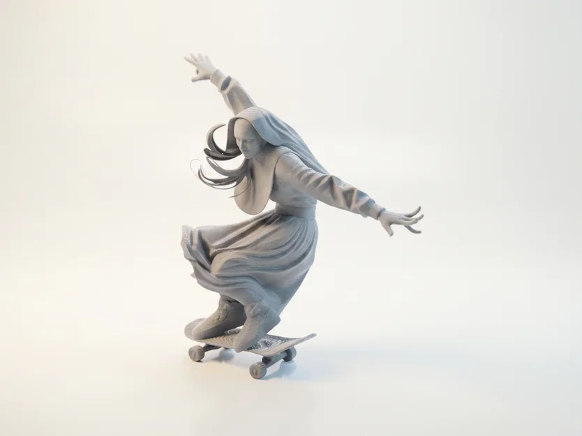 Mô hình 3D nữ tu trượt ván độc đáo - Image 1