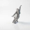 Mô hình 3D nữ tu trượt ván độc đáo - Thumbnail 4