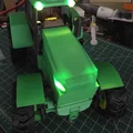 Nắp capo tích hợp đèn pha cho máy kéo RC - Thumbnail 2