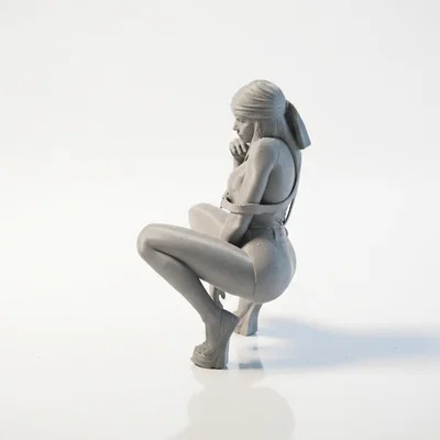 Mô hình tượng nữ ngồi xổm in 3D (Squatting Female Figurine)