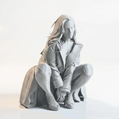 Mô hình tượng nữ ngồi xổm - File 3D in ấn chi tiết