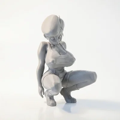 Mô hình tượng nữ ngồi xổm in 3D đẹp mắt
