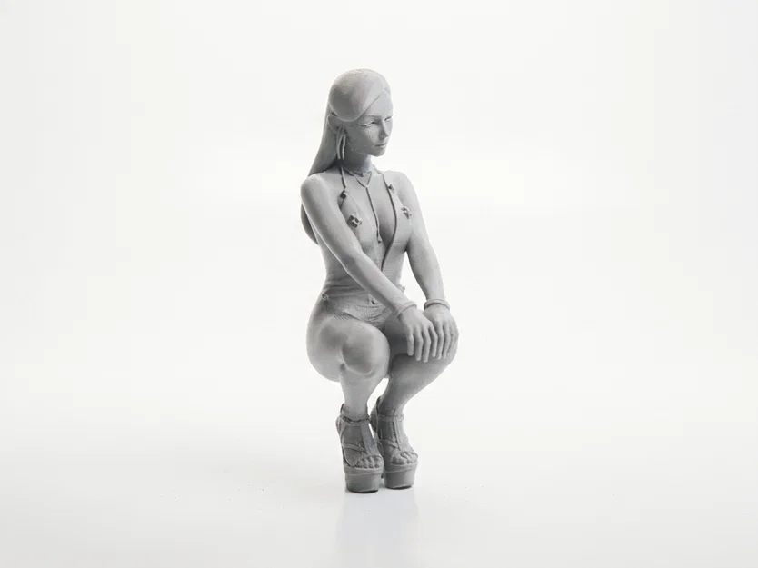 Mô hình tượng cô gái ngồi xổm - File 3D in ấn nghệ thuật - Image 2