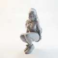 Mô hình tượng nữ nhân vật Squatting Lady in 3D - Thumbnail 1
