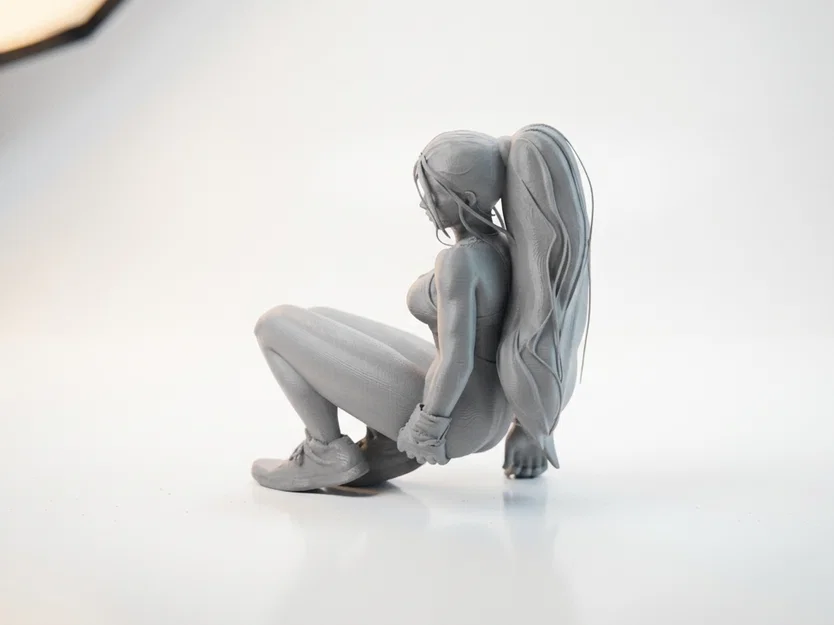 Mô hình tượng nữ nhân vật Squatting Lady in 3D - Image 4