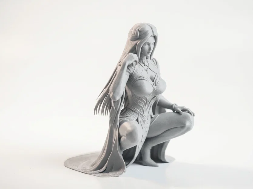 Mô hình 3D tượng nữ ngồi (Squatting Lady Figurine) - Image 2