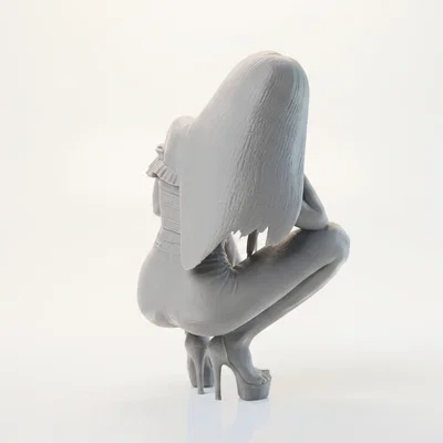 Mô hình tượng nữ ngồi xổm - File in 3D nghệ thuật