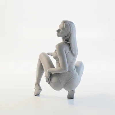 Mô hình tượng nữ ngồi xổm - File in 3D nghệ thuật