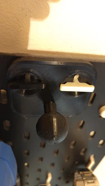 Đế gắn dạng cầu Skadis (Skadis Ball Mount) - Image 1