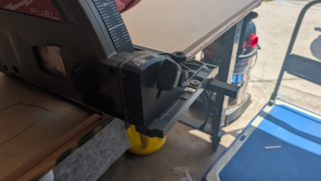Jig hỗ trợ cắt dải chống mẻ cho thanh ray máy cưa Milwaukee - Bản mở rộng 130mm - Image 3