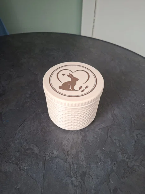 Bunny Treat Keeper – Hộp Đựng Bánh Thưởng Cho Thỏ - Image 5