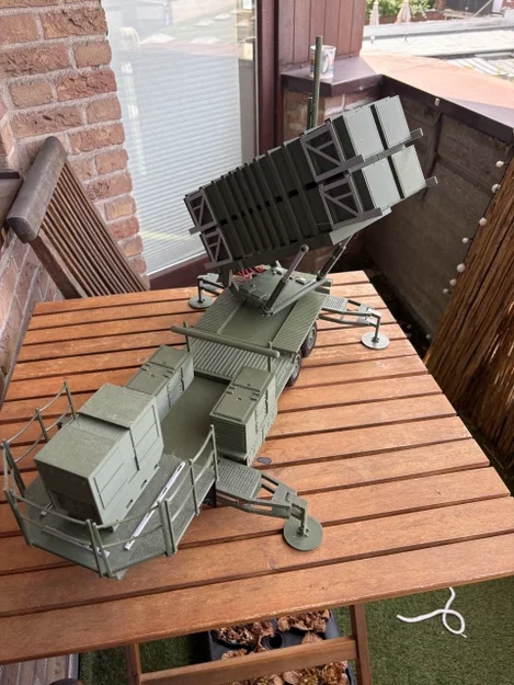 Mô hình Bệ phóng tên lửa Patriot tỉ lệ 1:16 (Bản in 3D) - Image 4