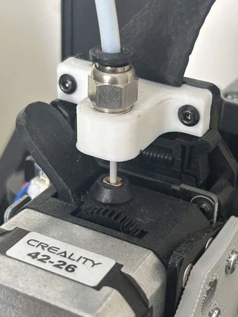 Ngàm dẫn hướng ống PTFE tối ưu cho máy in 3D Ender 3 V3 SE - Image 1