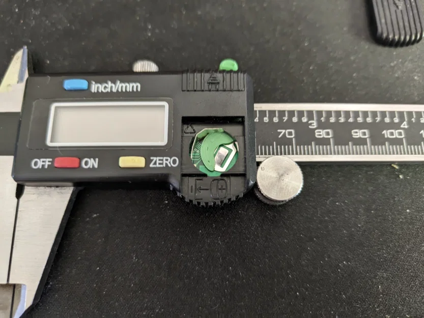 Nắp đậy khay pin cho thước kẹp điện tử (Digital Caliper Battery Switch) - Image 2