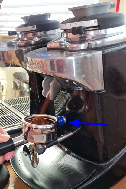 Bộ nối dài nút bấm cho máy xay CEADO E37S dùng với tay cầm Dalla Corte Mini - Image 1