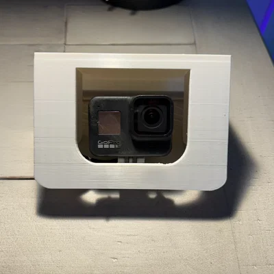 Giá treo GoPro lên hàng rào