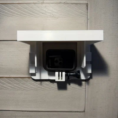 Giá treo GoPro lên hàng rào