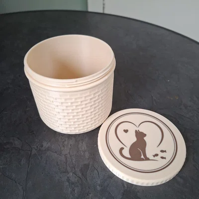 Purrfect Treat Keeper – Hộp đựng bánh thưởng cho mèo