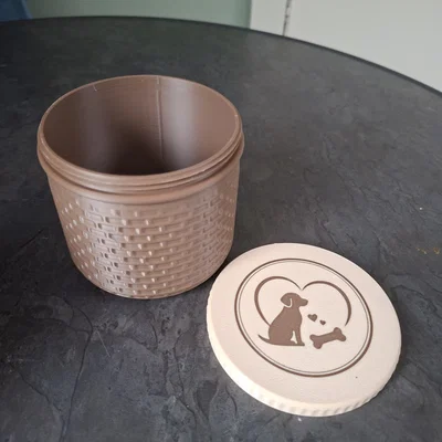 Pawfect Treat Keeper – Hộp đựng bánh thưởng cho cún cưng