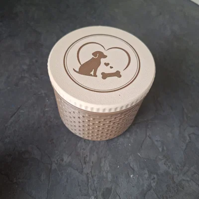 Pawfect Treat Keeper – Hộp đựng bánh thưởng cho cún cưng