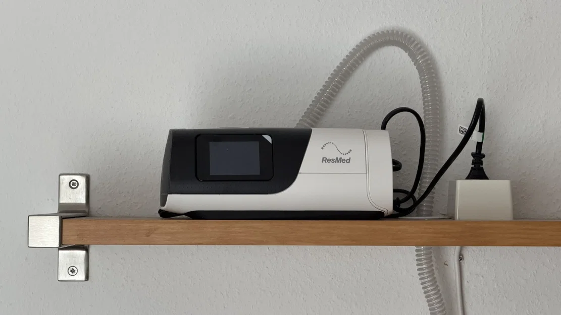 Hệ thống giá treo ống CPAP cho ống 15mm (dùng cho mặt nạ ResMed AirFit N20) - Image 2