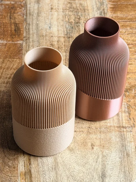 Bộ Sưu Tập Bình Hoa Modern Ribbed – Bao Gồm 3 Phiên Bản - Image 3